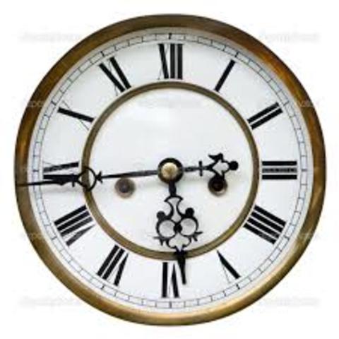 El Reloj Digital Año 1972. Los relojes pasaron del pecho (relojes de cadena) a la muñeca durante el siglo XIX. Rolex fabricó el primer reloj a prueba de agua en 1926