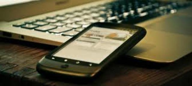unión entre el computador y el celular