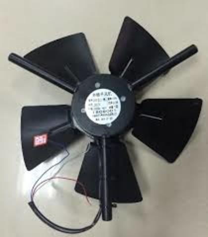 primer motor a explosión