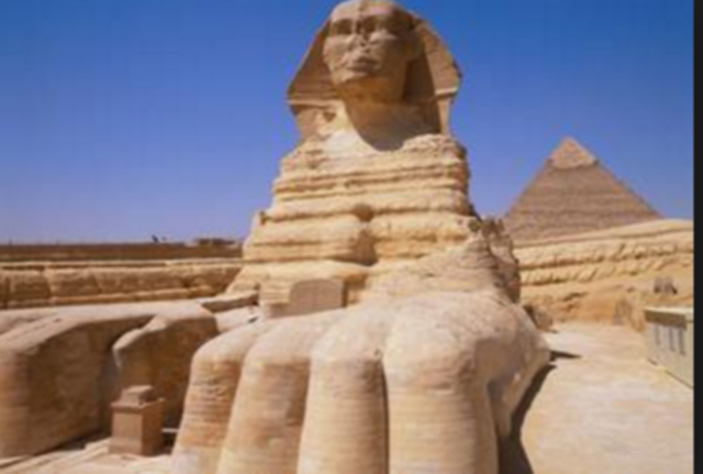 Building of Great Sphinx and Great Pyramid at Giza.
