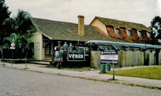 ANTIGA ESTAÇÃO FERROVIÁRIA
