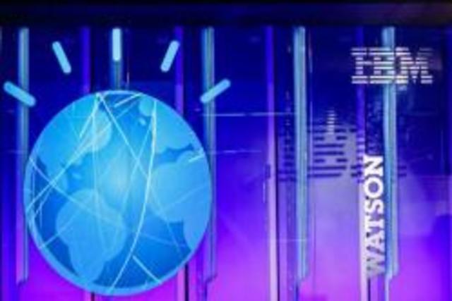 Inteligencia Artificial En 2011 fue el primer concurso hombre contra máquina de Jeopardy, y la supercomputadora de IBM Watson derrotó a los campeones Ken Jennings y Rutter Brad