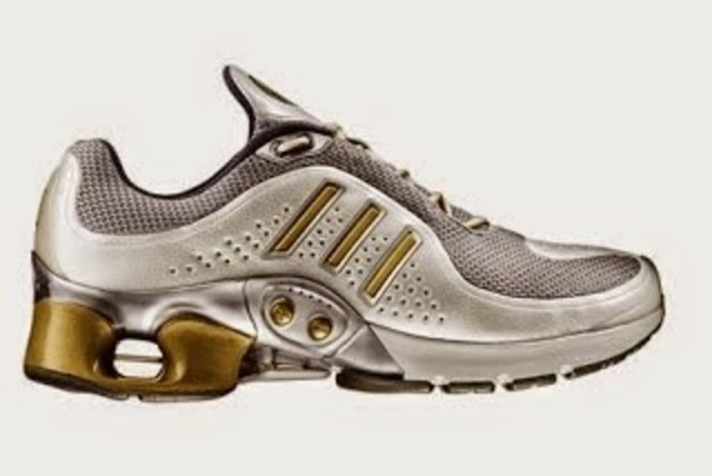 2004 ADIDAS (el zapato que piensa)