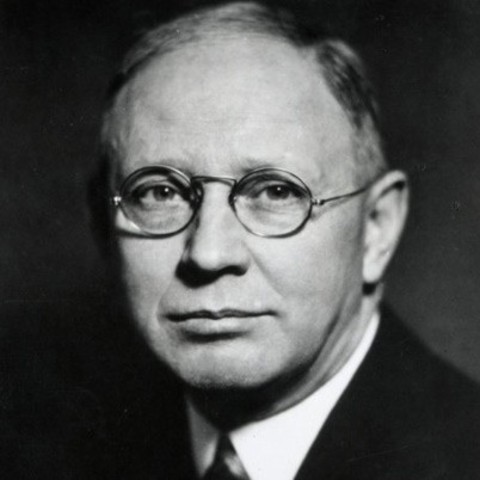 Clark L. Hull