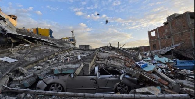 Equador, Rosa Zarate