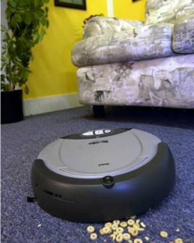 7. El primer robot en casa
