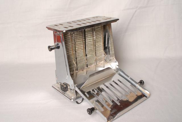 The 1930s toasters look like this