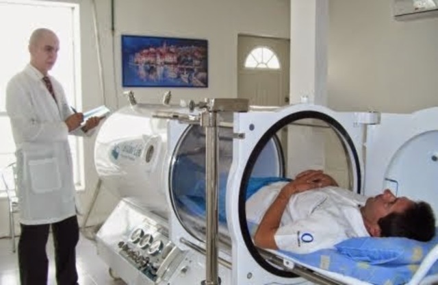 MICROSCOPIO EN OPERACIONES