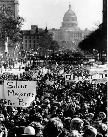 Hippie movement: protest in Washington, D.C.