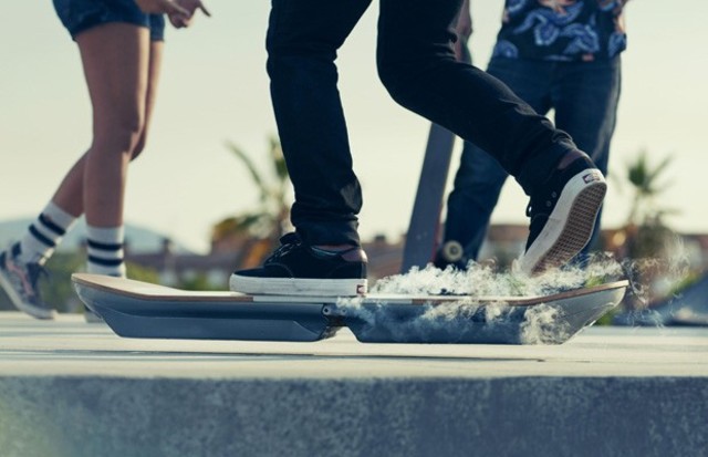 hoverboard (o skate voador)