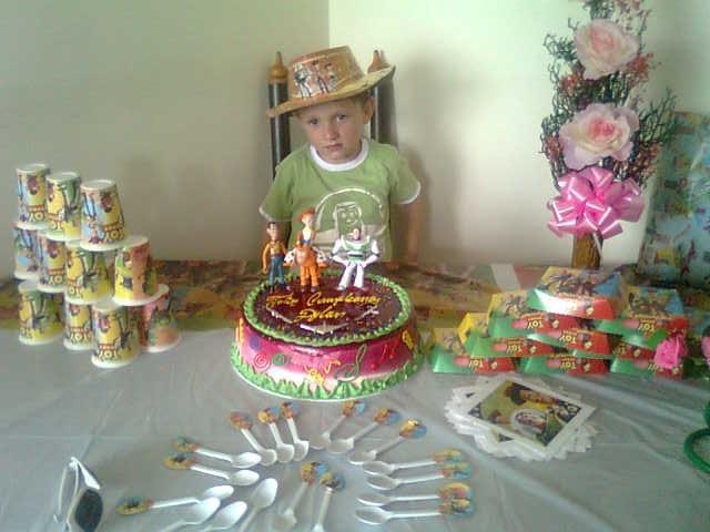 Cumpleaños De Hermano