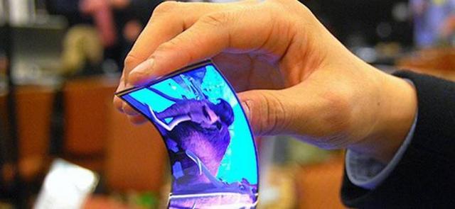 CAMBIO DE FORMA DE LOS TELÉFONOS INTELIGENTES