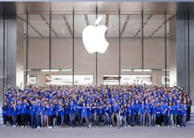 fueron despedidos mil doscientos empleados de Apple