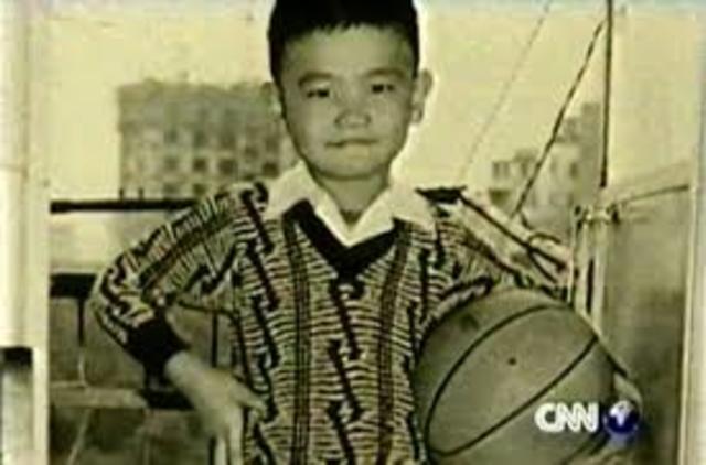 Yao Ming started to play basketball