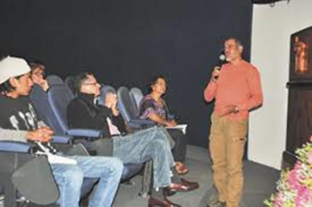 Reuniones de academia.