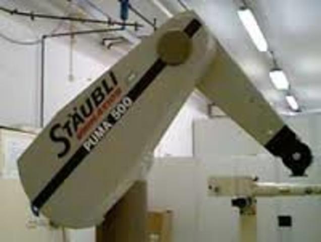 ROBOT PUMA inventado por Victor Scheinman