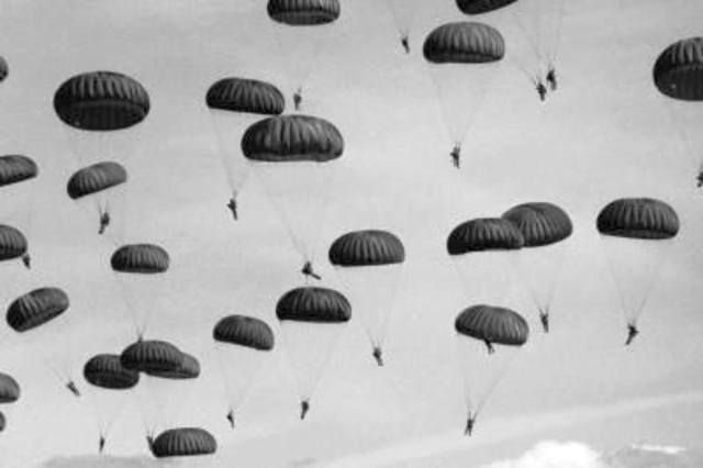 Sakslased ründavad Belgiat ja Hollandit