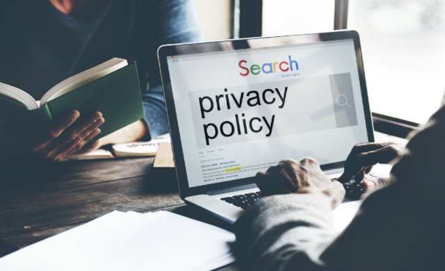 Criticas y Polemicas