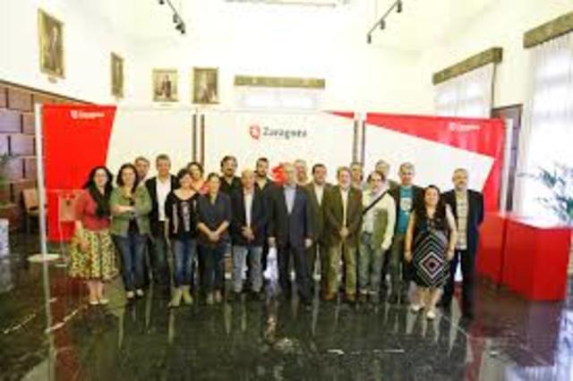 2002 Se realiza la firma del Compromiso Social por la Calidad de la Educación