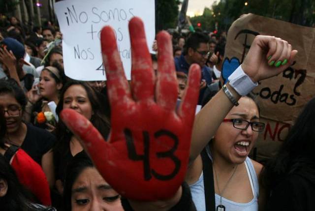 Desaparecen 43 estudiantes de Ayotzinapa
