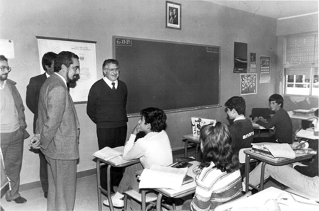 Avance linguistico por medio de estudio y memoria silenciosa