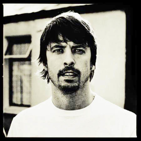 Dave Grohl se une a NIRVANA