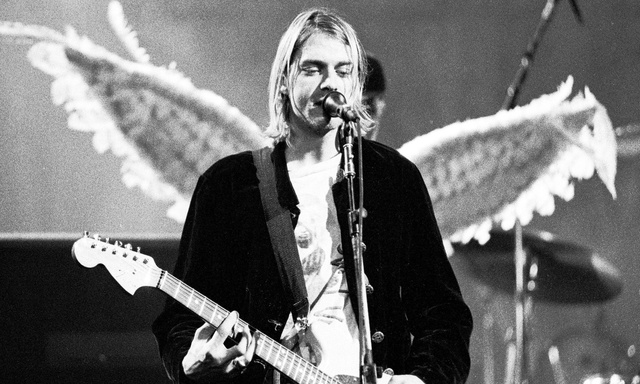 Kurt Cobain muere