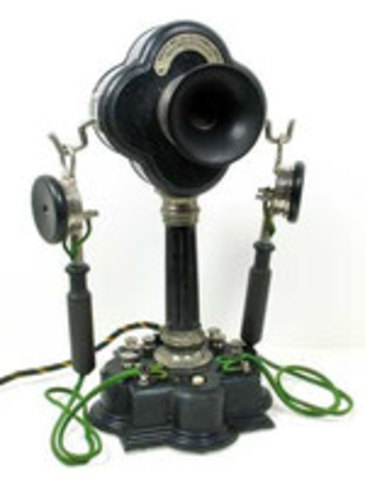 Creado por Almon B Strowger