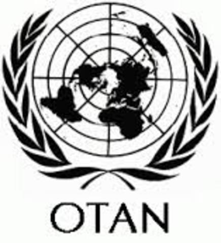 Fundación de la (OTAN)