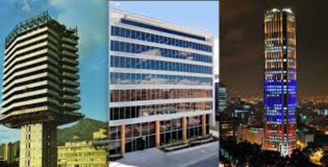 2016 - Hasta ahora, ademas del adobe y el hormigón armado ha sido la otra pieza clave en la construcción maliense. sin embargo, se siguen buscando nuevos avances que permitan una construcción mas económica y sencilla, sin dejar de lado la seguridad