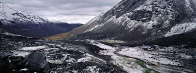 Gates of the Arctic National Park is established