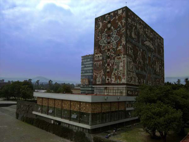 Se logra la construcción de la Ciudad  Universitaria.