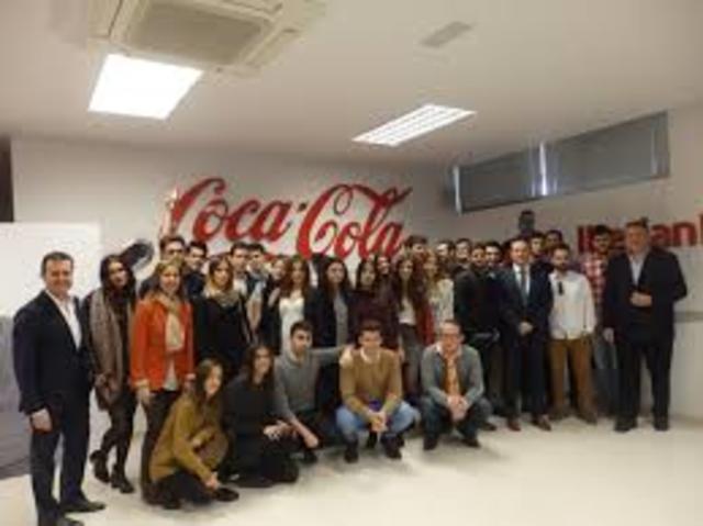 COCA COLA PREVÉ LLEVAR A CABO EL MAYOR RECORTE DE EMPLEOS.