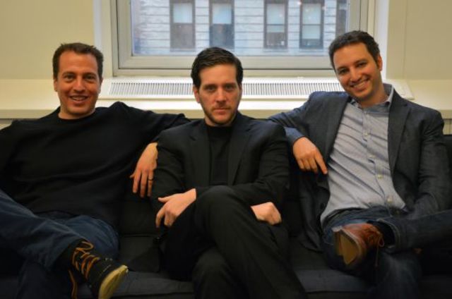 creadores: Artur Celeste, Bobby Murphy y Reggie Brown.