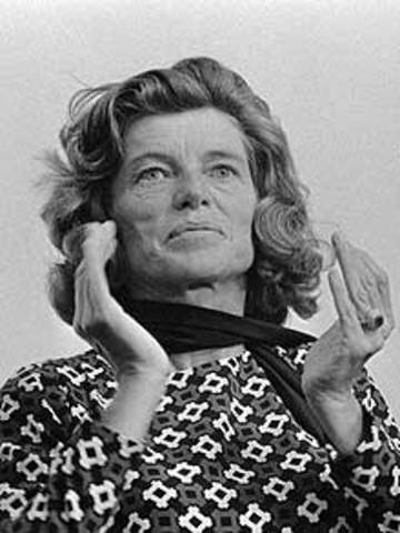 Eunice Kennedy Shriver Dies