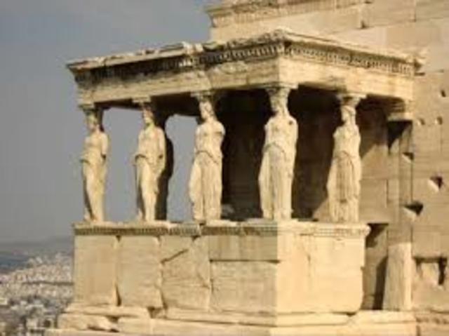 Aristóteles, sus observaciones y análisis de lo estético.