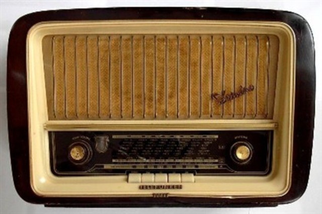 1º Estación de Radio en el Mundo