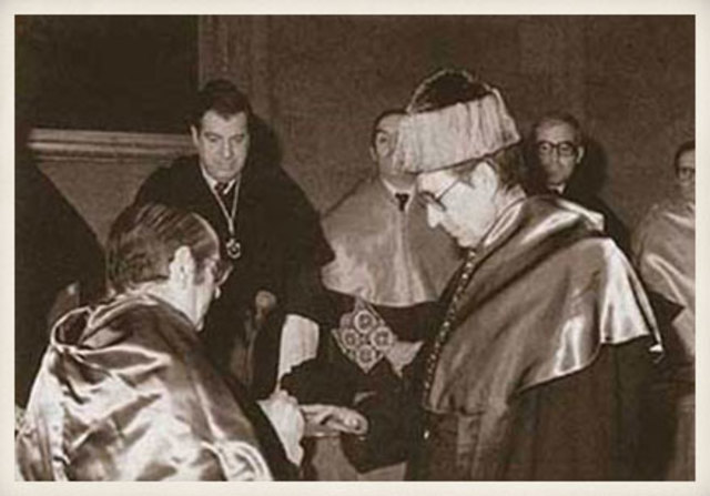 Se suceden los reconocimientos.