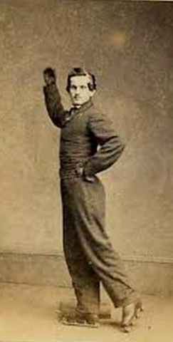 Edward Bushnell introduces complex steel blade.