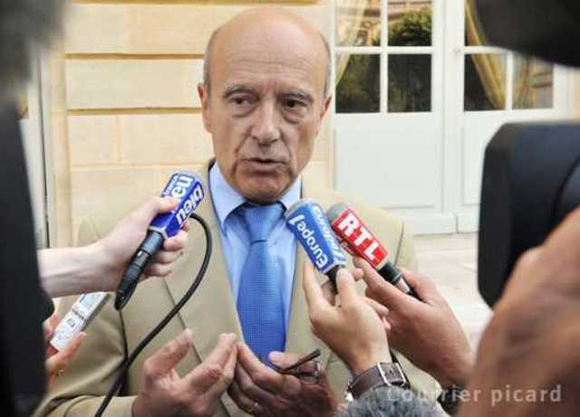 Woerth «doit choisir» pour Juppé