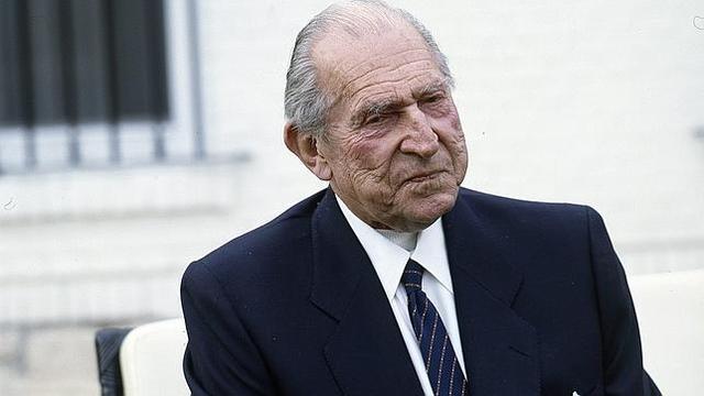 Don Juan renuncia al trono de España