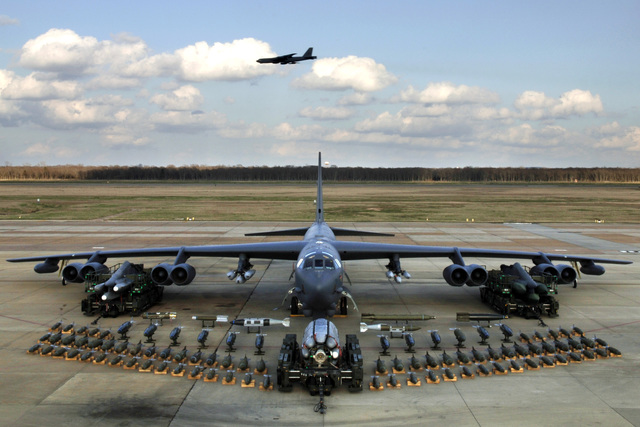 Introduction of b-52 Bomber