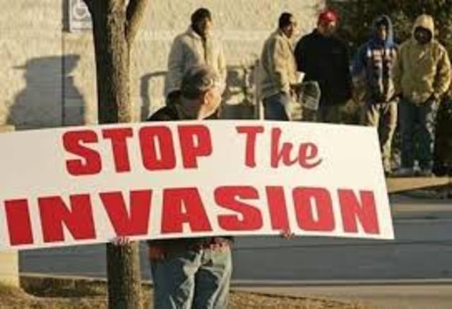 The "Minutemen" are formed / Se forma un grupo "Minutemen"