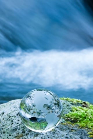 El agua como un elemento esencial, y protagonista del origen de la vida