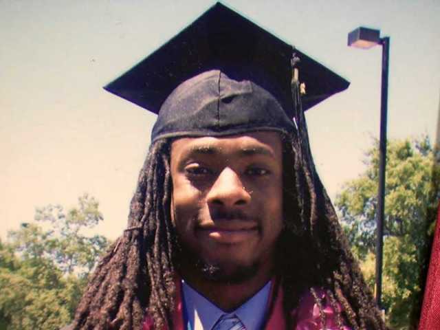 Graduó la universidad de Stanford