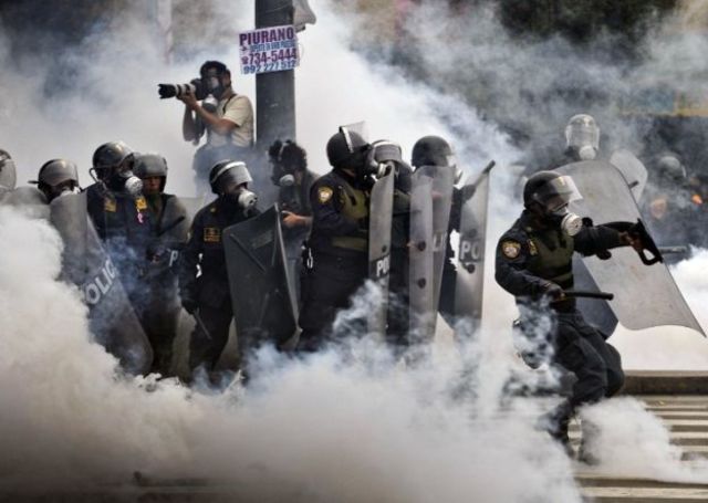 Cae bomba lacrimógena en el colegio de Alessandra
