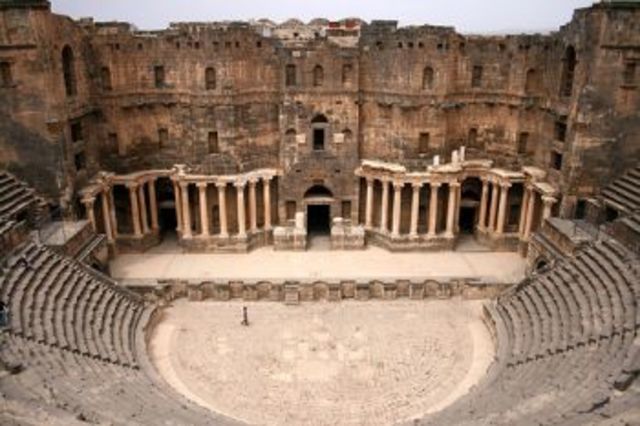 NACIMIENTO DEL TEATRO