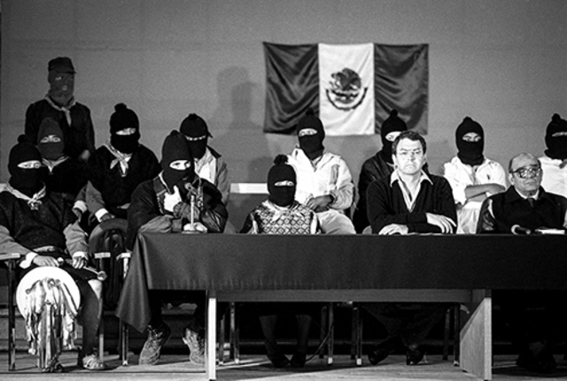 Incio de las pláticas de paz con el EZLN