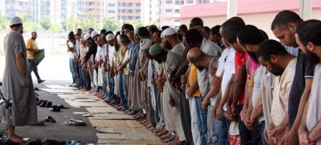 L' Islam arriba a Espanya