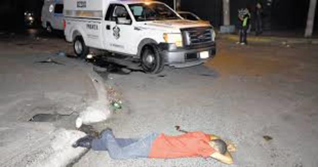 9:40     police patrol arrive / find victim / he /bleeding on floor